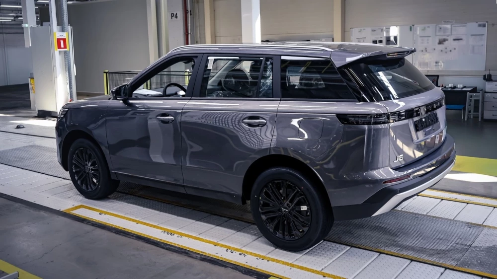  Цены Jeland J6 официально назвали в России. Кроссовер можно заказать