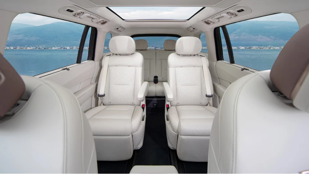  Цены Lynk & Co 900 с салоном на пять мест назвали в Китае. Изучаем подробности