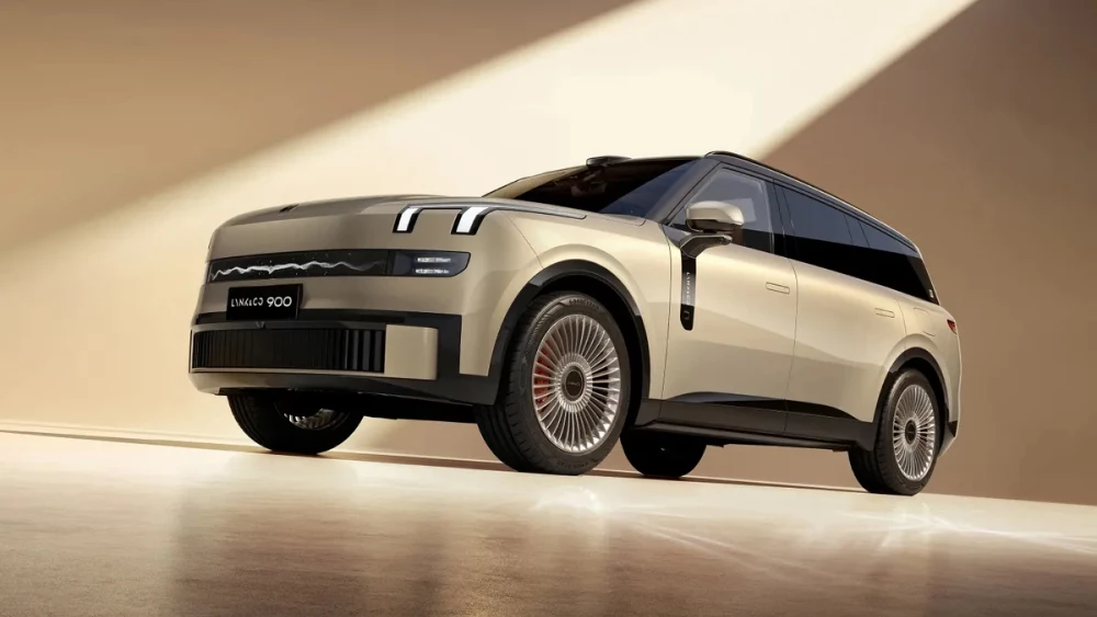  Цены Lynk & Co 900 с салоном на пять мест назвали в Китае. Изучаем подробности
