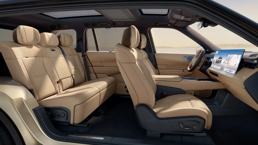  Цены Lynk & Co 900 с салоном на пять мест назвали в Китае. Изучаем подробности