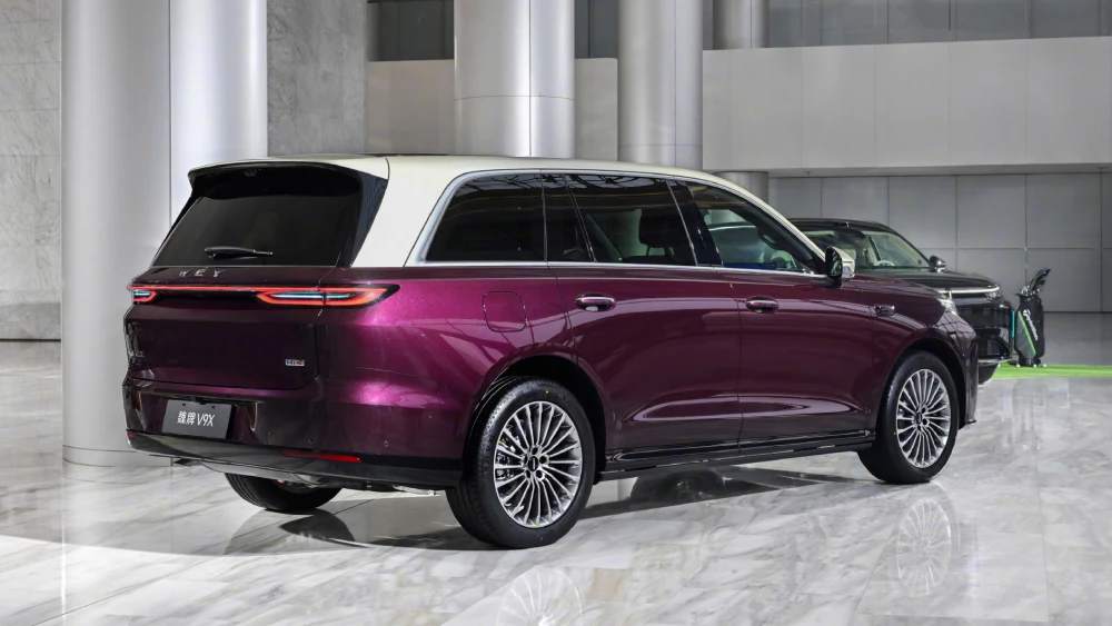  Цены на гибридный кроссовер Wey V9X от GWM назвали в Китае. У него батарея 80 кВт&middot;ч