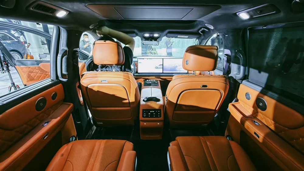  Цены на гибридный кроссовер Wey V9X от GWM назвали в Китае. У него батарея 80 кВт&middot;ч