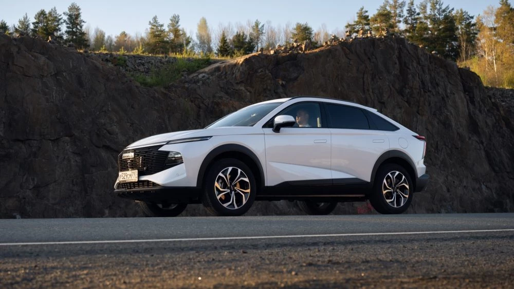  Цены обновленного Haval F7x назвали в России. Купе-кроссовер можно купить