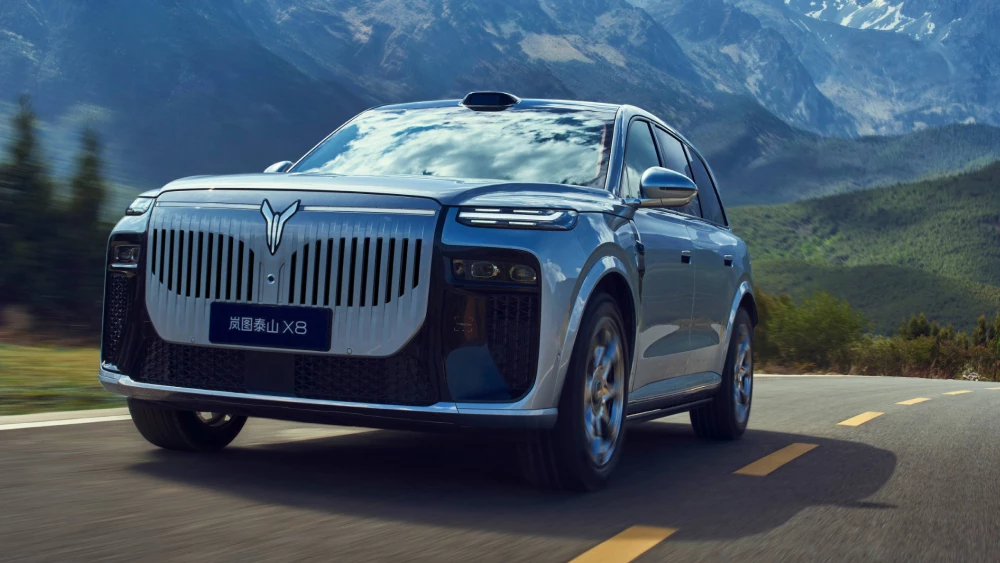  Цены Voyah Taishan X8 назвали в Китае. Новый кроссовер уже можно заказать