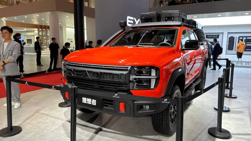  Chery начала продажи рамного Rely R08 Pro. Он будет конкурировать с пикапами GWM