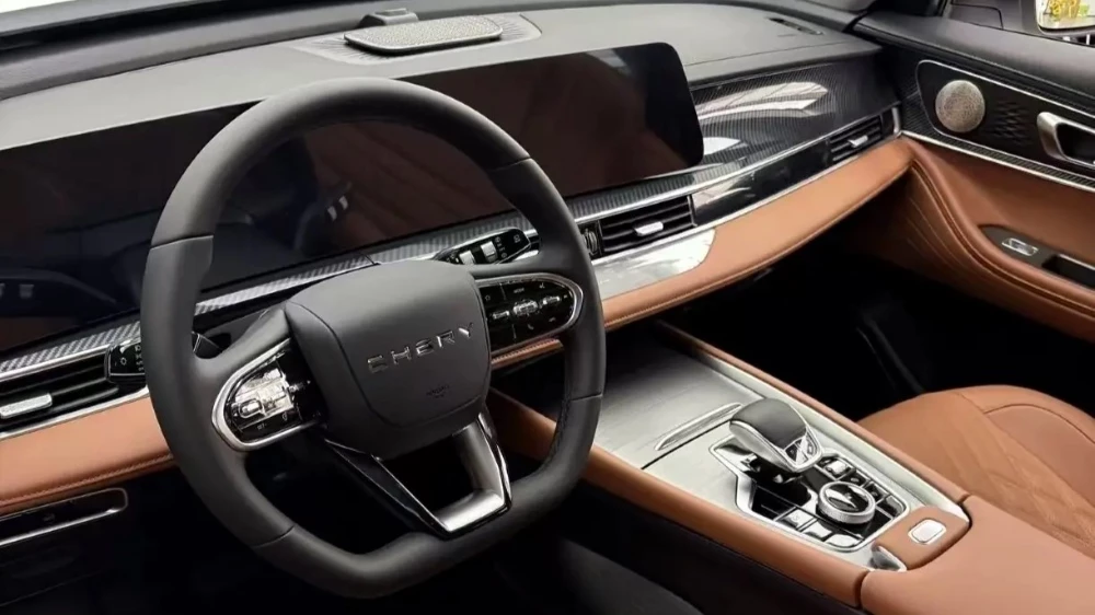  Chery обрушила цену на Tiggo 7 в Китае. Теперь кроссовер стоит от 800 тысяч рублей