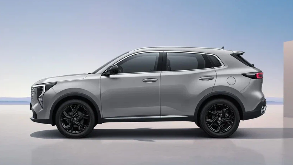 Дизайнер Changan рассказал об адаптации нового Uni-S для России. Чем он отличается от CS55 Plus