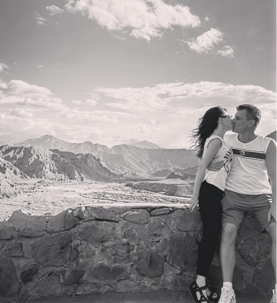 Бывшая жена Рената Агзамова показала нового возлюбленного Бывшая жена Рената Агзамова показала нового возлюбленного