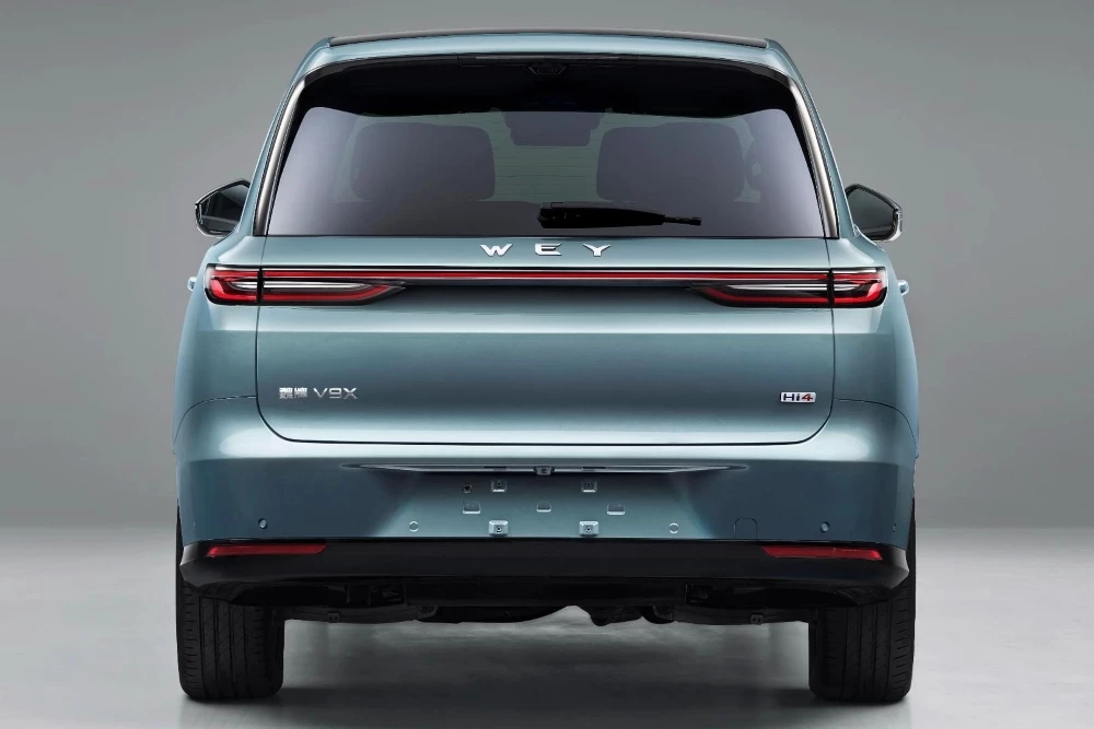  GWM готовит сразу две новые версии кроссовера Wey V9X. Какая-то из них появится в России