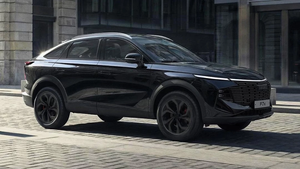  Haval раскрыл цены на обновленный кросс-купе F7x в России. Изучаем основные изменения