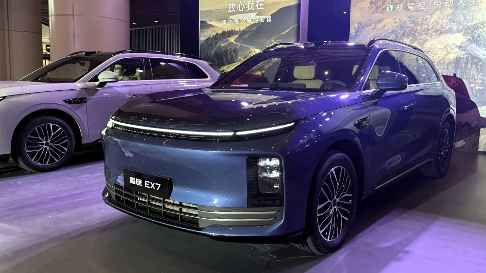  Кроссовер Exeed EX7 вышел на рынок Китая. Изучаем цены и характеристики