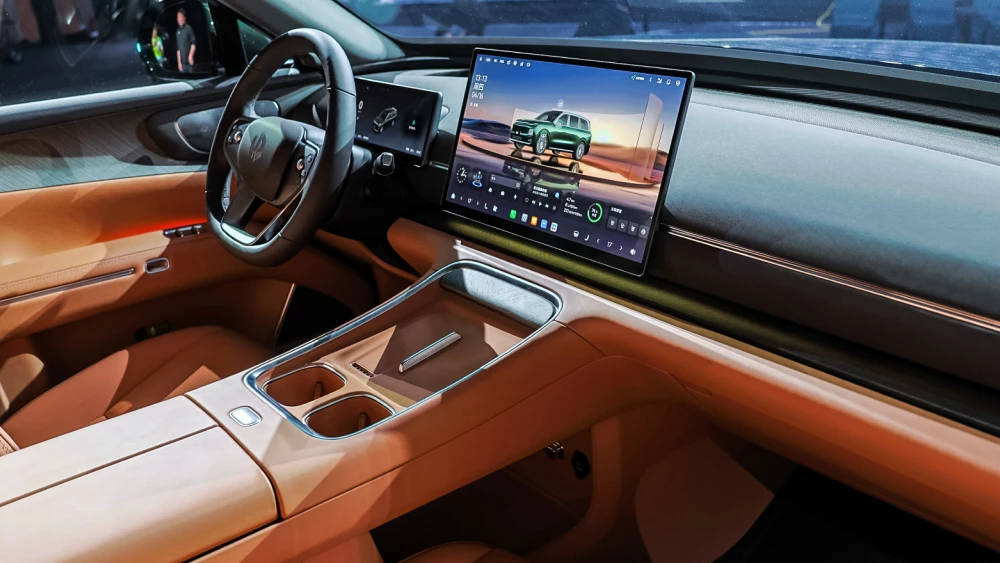  Leapmotor D19 вышел на рынок. Большой гибрид с самой емкой батареей продают по цене Li Auto L6