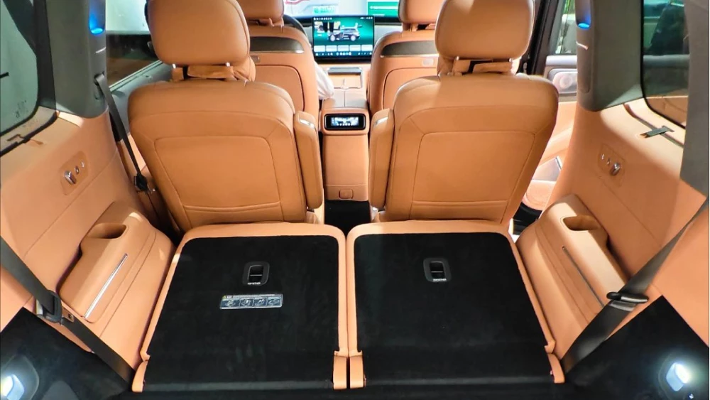  Leapmotor D19 вышел на рынок. Большой гибрид с самой емкой батареей продают по цене Li Auto L6