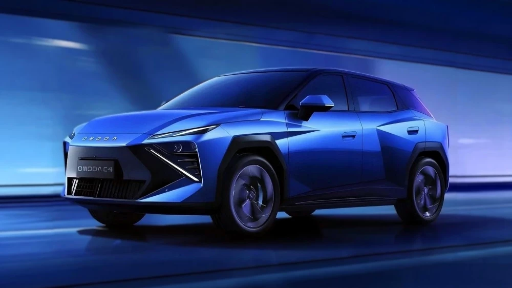  На автосалоне в Пекине представили Omoda C4. Этот кроссовер появится в России до конца года
