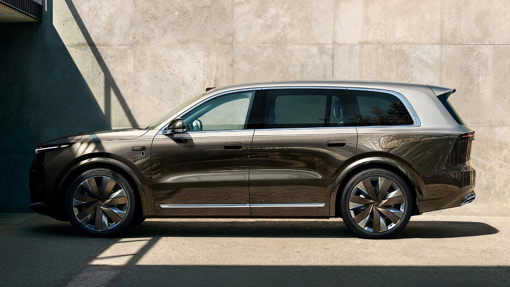  Не просто видеть, но и предвидеть. Как Li Auto решила главную проблему автопилота в машинах