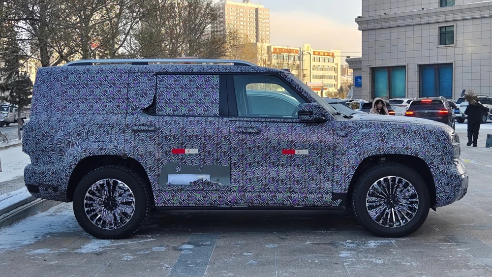  Новый внедорожник Haval H10 анонсировали в Китае. Он крупнее, чем H9