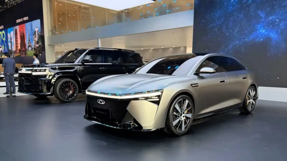  От внедорожника до седана. Chery показала в Пекине четыре новых концепт-кара