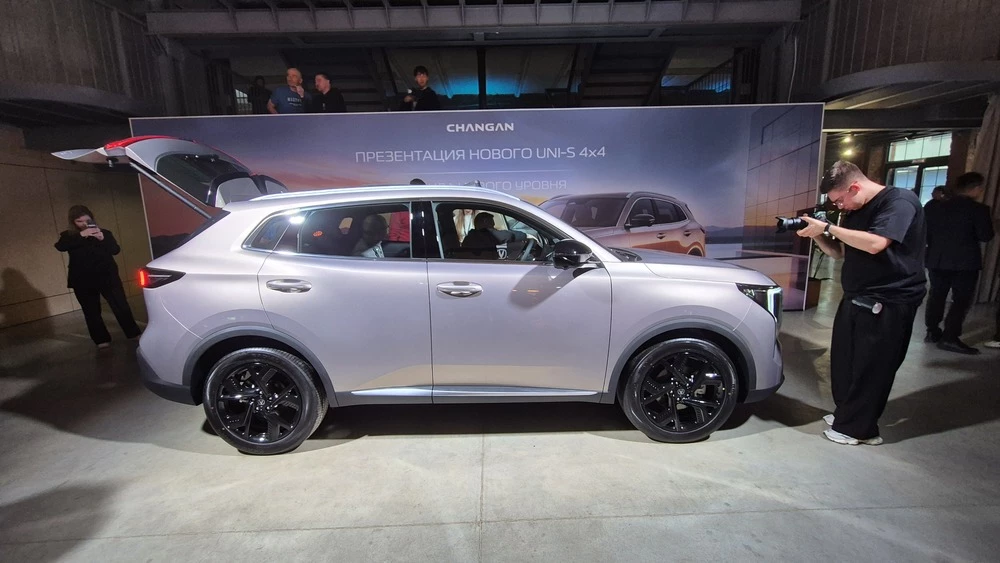 Почему новый Changan Uni-S может стать успешным в России. Первый взгляд Александра Андреева