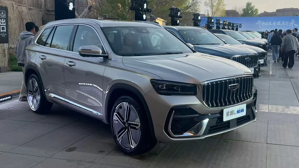  Приоритет экономии. Гибридные Geely Monjaro и Preface стало возможно заказать в Китае