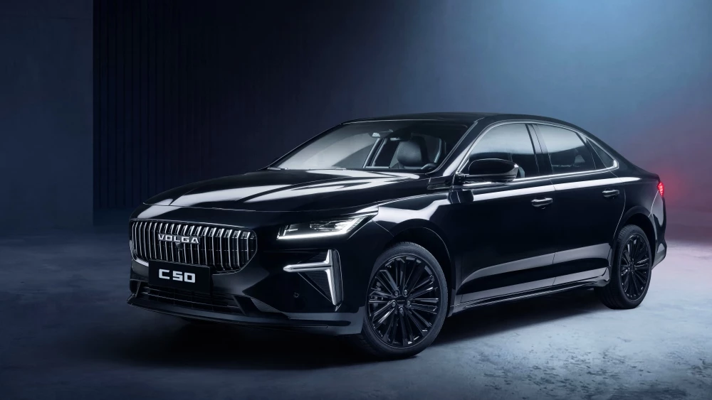  Продаж ещё нет, а машина уже есть. Новые фото Volga K50 и тайна его владельца