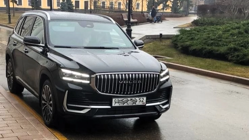  Продаж ещё нет, а машина уже есть. Новые фото Volga K50 и тайна его владельца