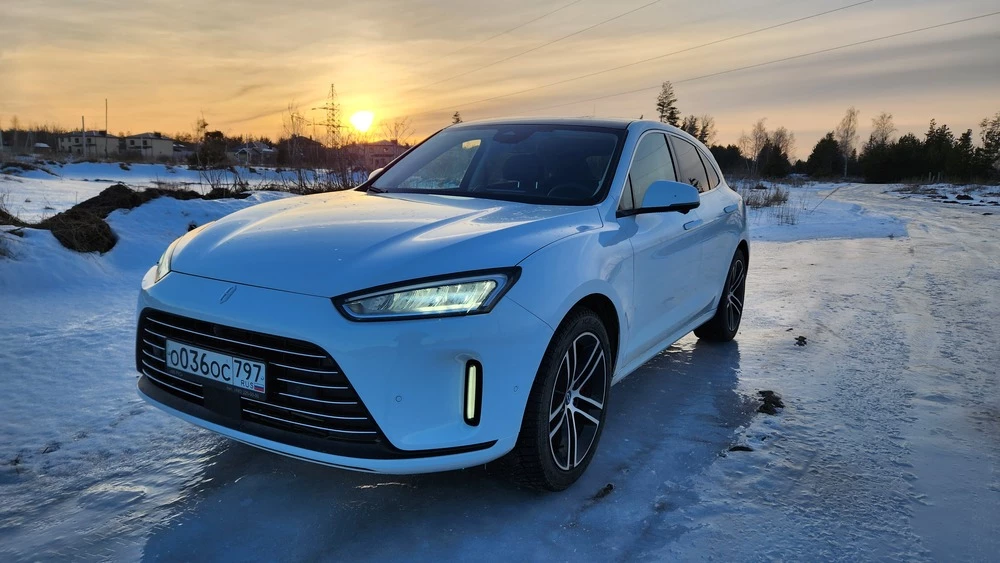 Седан Xiaomi и ситикар Wuling. В Китае назвали самые качественные электрокары и гибриды 2026