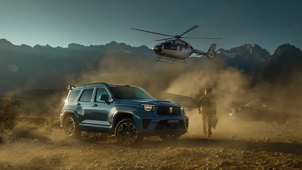  Внедорожник Tank 700 обновился и получил гибрид для города. Подробности и цены