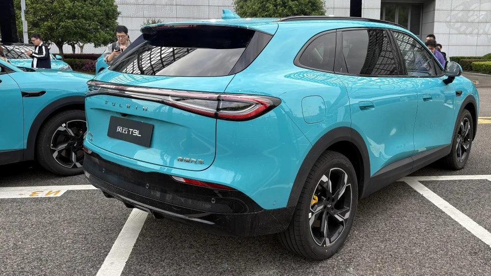 Запас хода в 2000 км. Chery начала продажи кроссовера Fulwin T9L в Китае