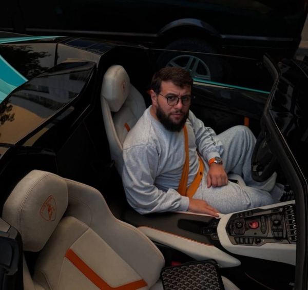 Разбил Ferrari и исчез с места ДТП: Navai попал в аварию после новости о гибели героини его клипа