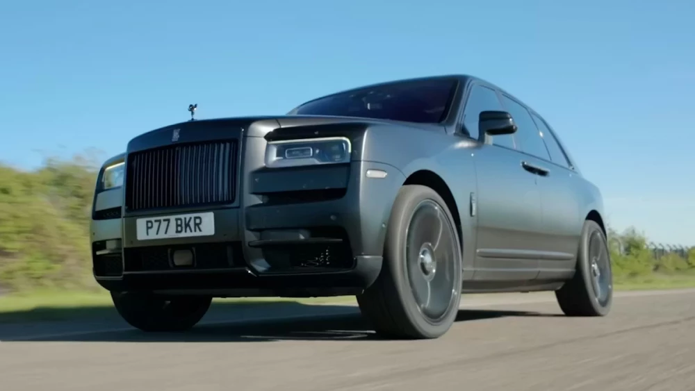  Британцы сравнили Zeekr 8X и Rolls-Royce Cullinan. Чем удивил китайский кроссовер