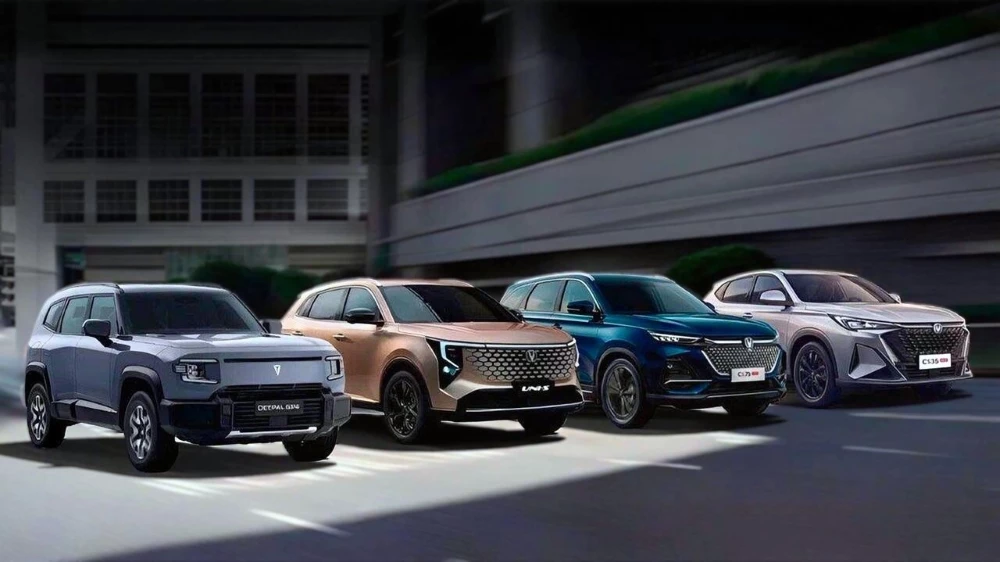  Changan анонсировал 8 новинок для России. Их производство локализуют на местном заводе