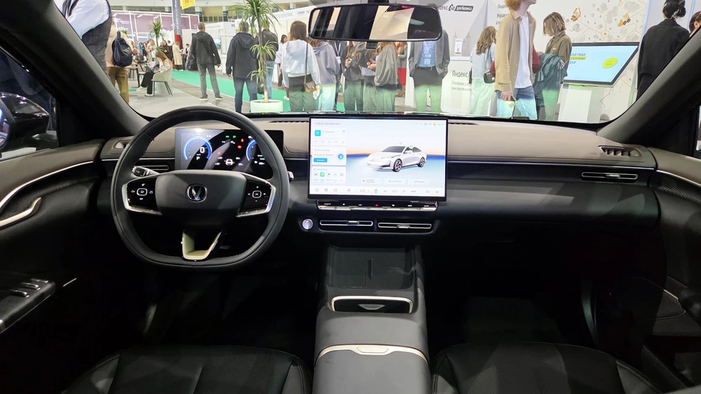 Changan и Nevo представили в Беларуси три новинки. Первые впечатления
