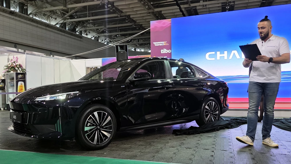  Changan и Nevo представили в Беларуси три новинки. Первые впечатления