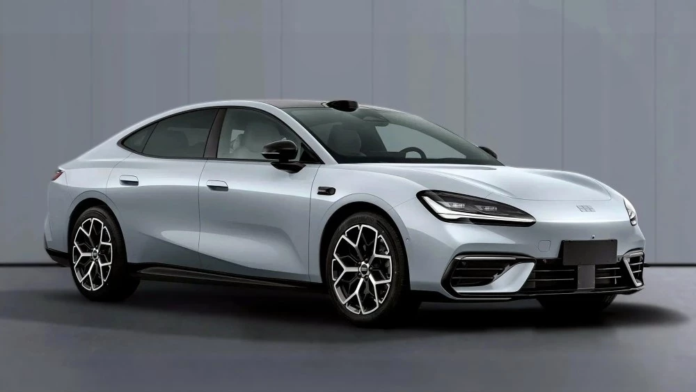  Чуть-чуть Audi и немножко Xiaomi. Geely зарегистрировала новый седан Galaxy TT