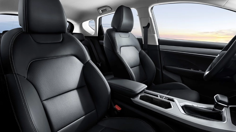  Geely Coolray с атмосферным мотором получил ОТТС для ЕАЭС. Характеристики новинки