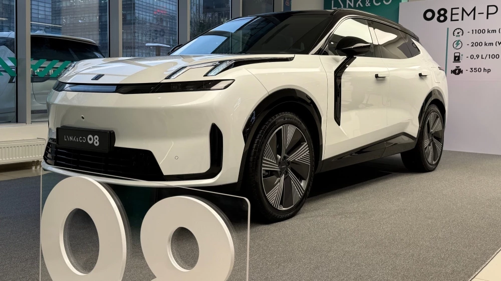  Lynk & Co представил в Казахстане кроссовер 08 EM-P. Как оснащается и сколько стоит