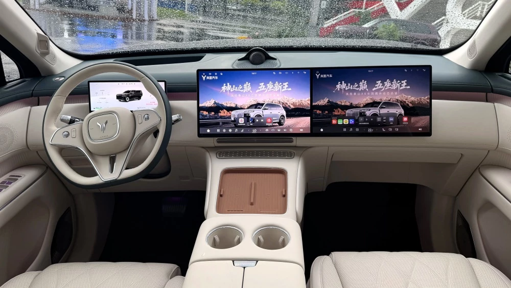  Продажи нового Voyah Taishan X8 начались в Китае. Как оснащается и сколько стоит