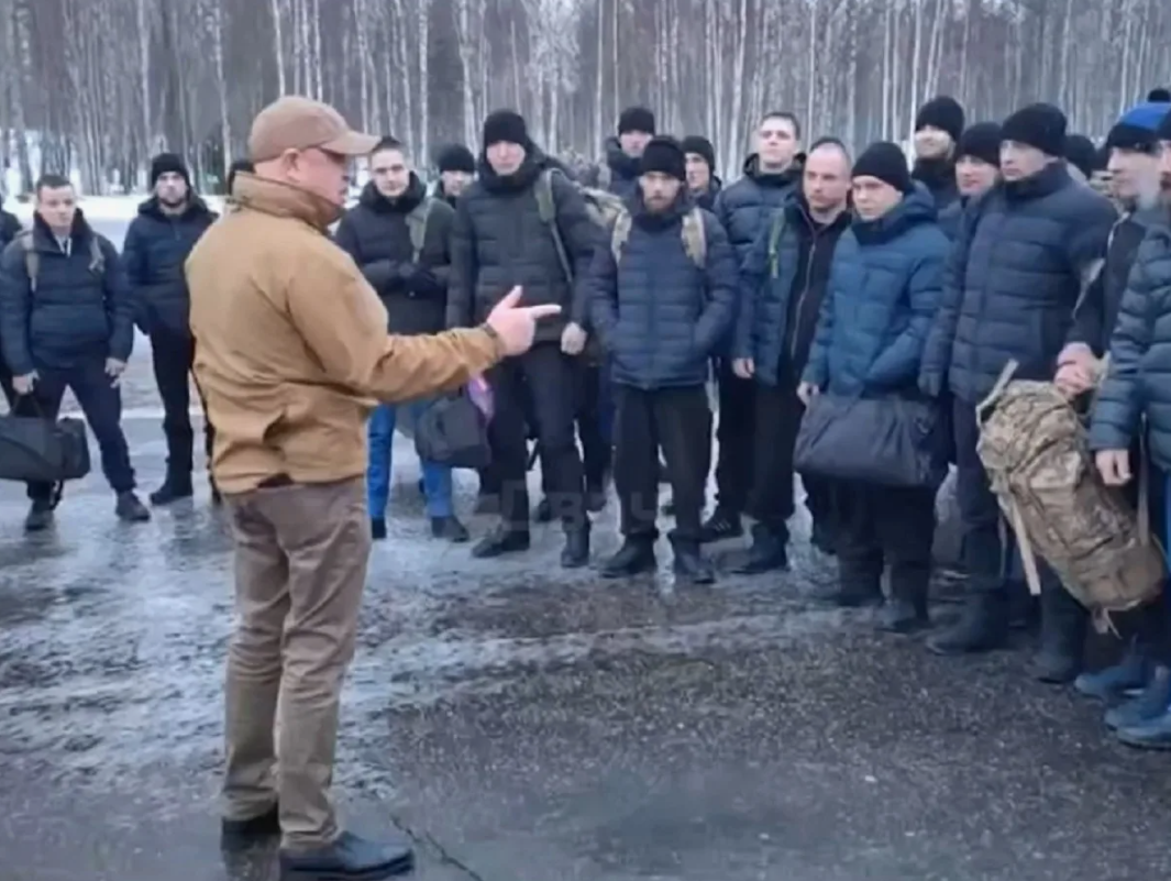 На фронте получили приказ "обнулять" всех зэков