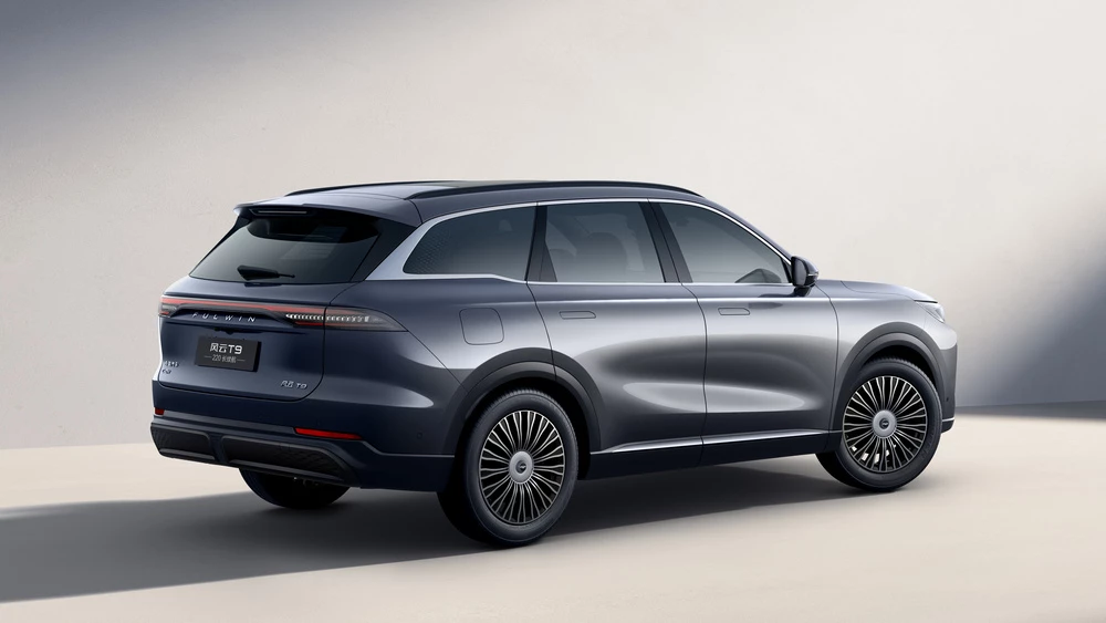  В Китае назвали цены на Chery Fulwin T9 Long Range. Таким может стать гибридный Tenet T9