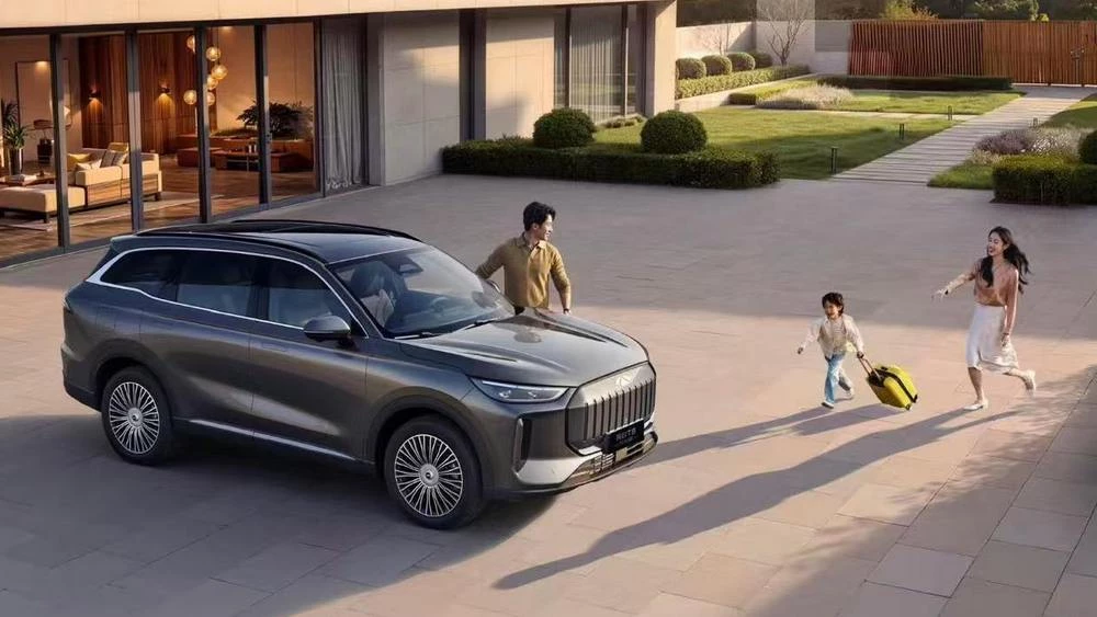  В Китае назвали цены на Chery Fulwin T9 Long Range. Таким может стать гибридный Tenet T9