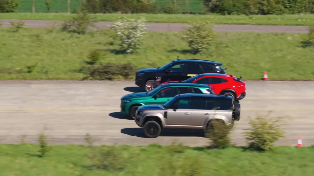  Zeekr против Ferrari. За счет чего китайский SUV обогнал Purosangue