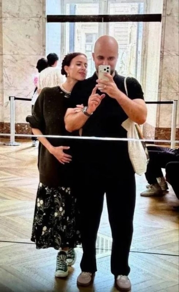 Мирослава Карпович впервые показала своего мужа, от которого ждет ребенка Мирослава Карпович впервые показала своего мужа, от которого ждет ребенка