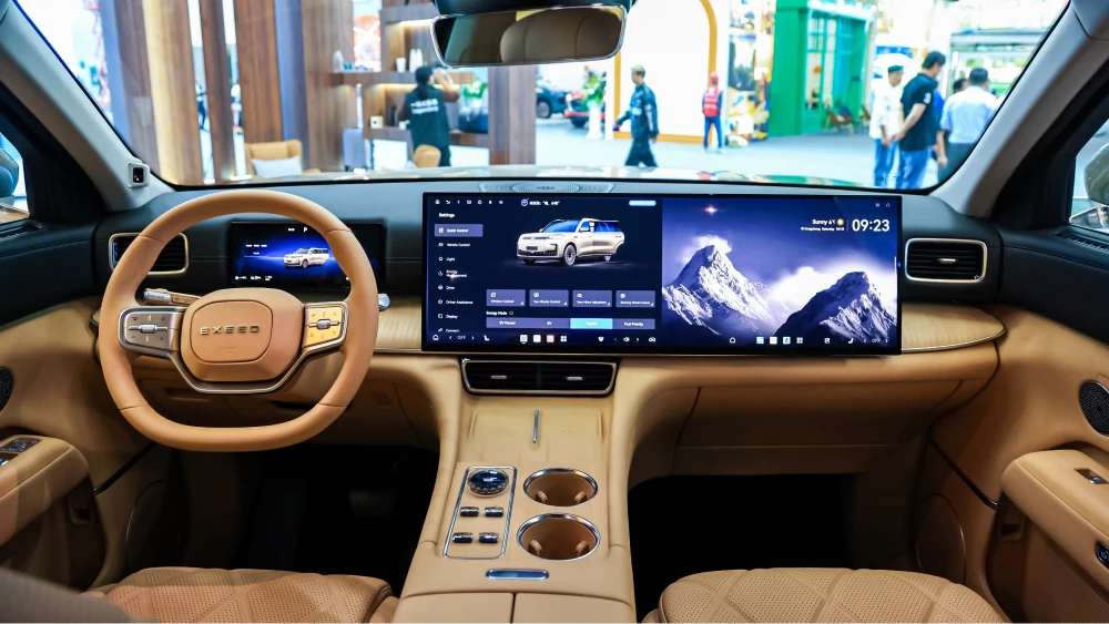  Больше не Exeed. Кроссовер Esteo Exlantix ET8 анонсировали для России