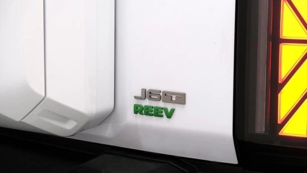  Бренд Jaecoo анонсировал новый кроссовер J6T. Характеристики и оснащение