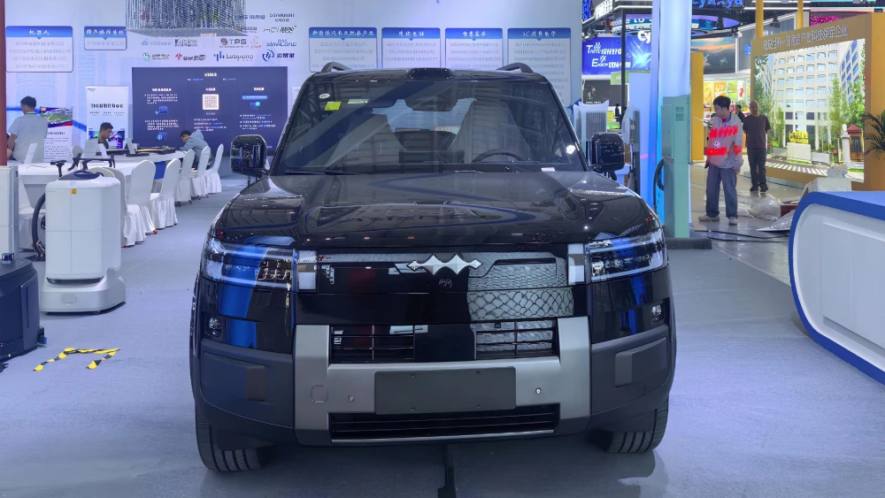  Электрический внедорожник BYD официально показали россиянам. Как это было