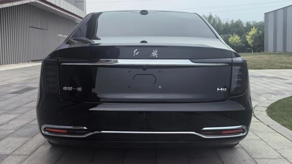 Hongqi обновит седан H9. Как изменится китайский прототип «Сената 900»