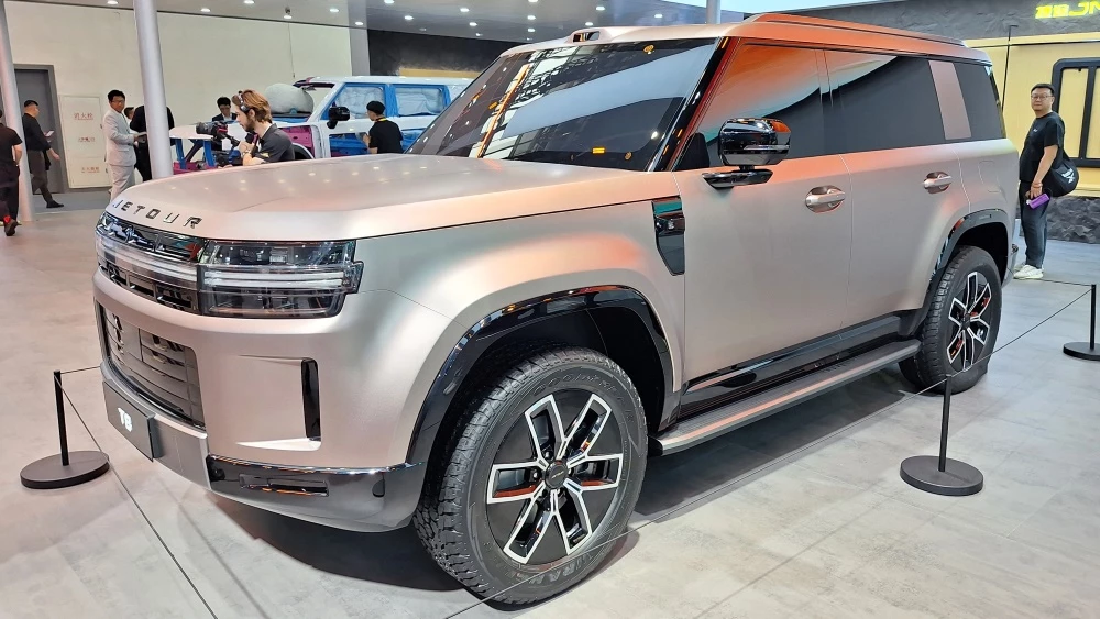  Jetour представил свое видение Land Rover. Разбираемся, что это за модель