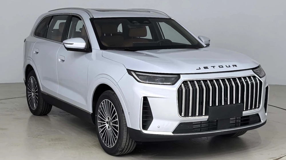  Новые Jetour X90 и Jetour X50. В Китае рассекретили два будущих кроссовера марки