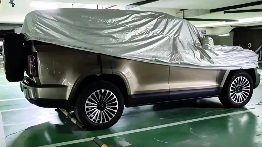  Новый кроссовер Haval GWM H10 заметили в Китае. Первые &laquo;живые&raquo; фото