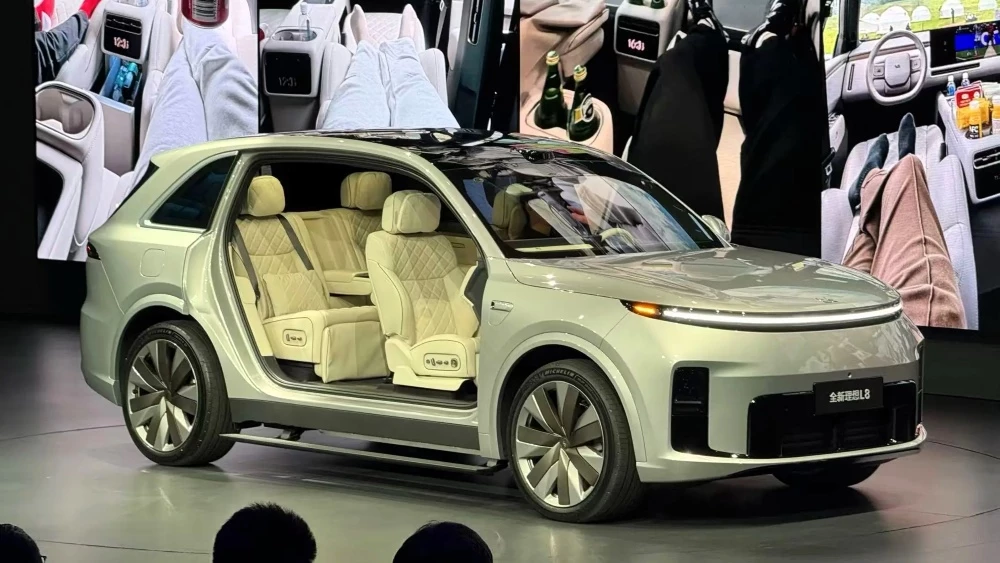  Новый Li Auto L8 вышел на рынок Китая. Этот кроссовер уже сертифицируют в России